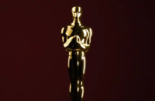 Oscar Forward: Siapa rumah tangga besar di pasar prakiraan