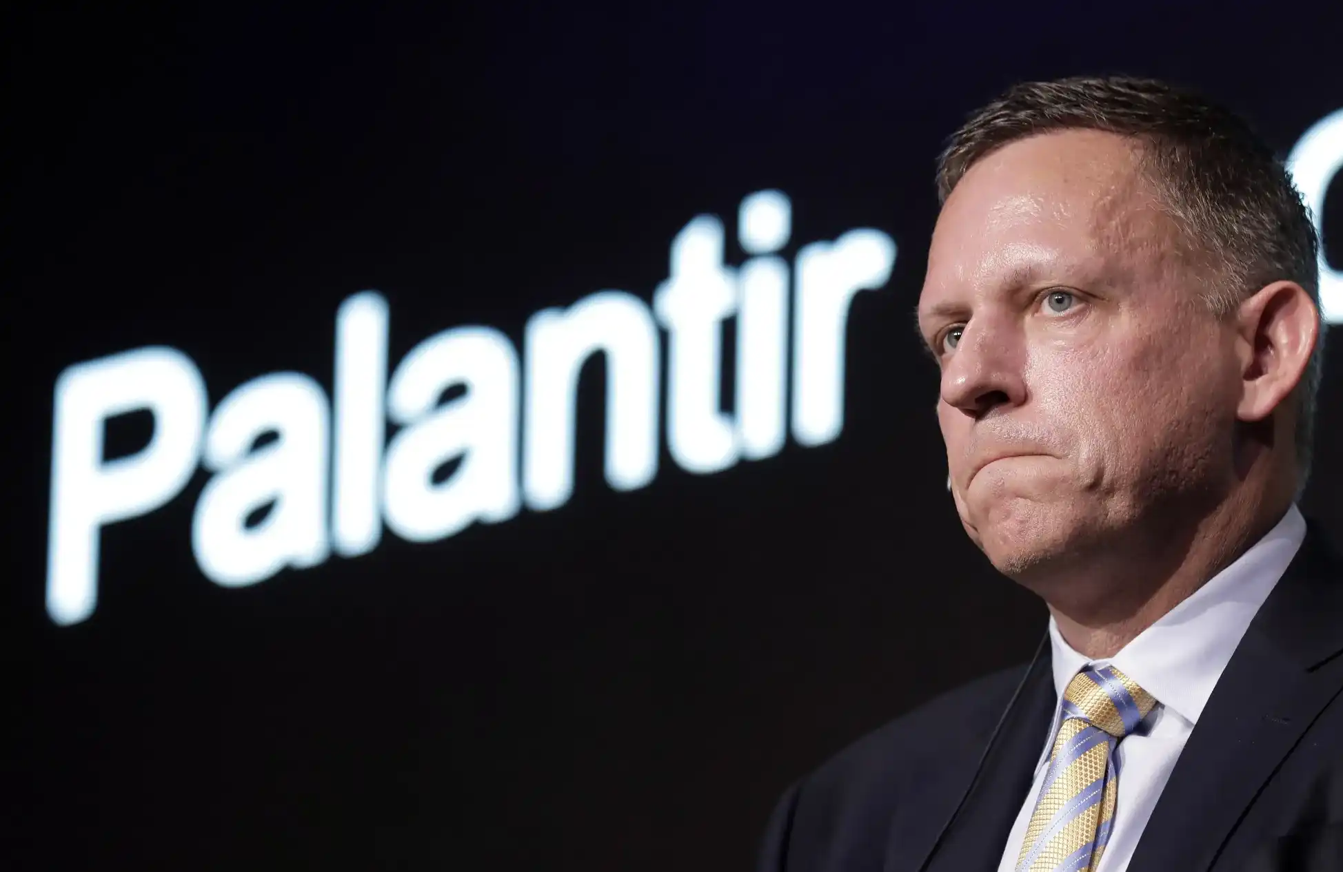 Palantir背后的Peter Thiel，为何在阿根廷准备退路？